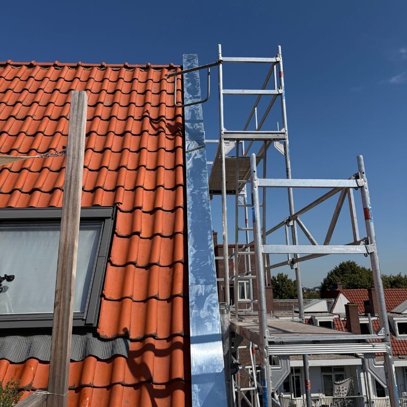 werkzaamheden_dak_kerkgebouw.jpg