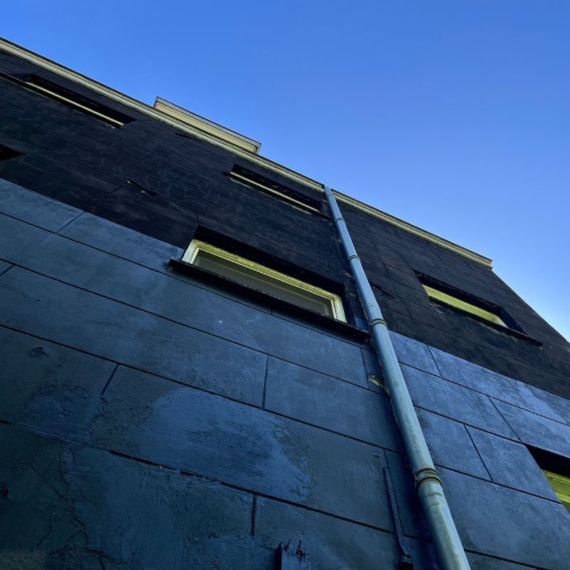 gevel_voor_renovatie.jpg gevel_voor_renovatie.jpg